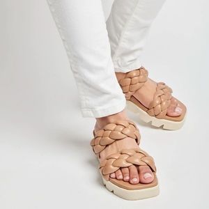Bernardo Ciara Sport Sandal (Sand)